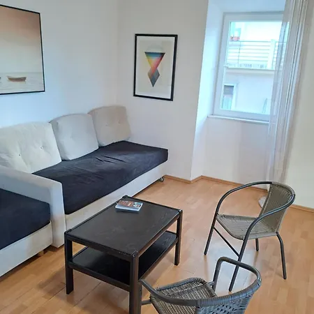 Tower View Σπλιτ