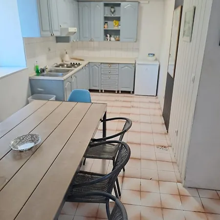 דירה Tower View