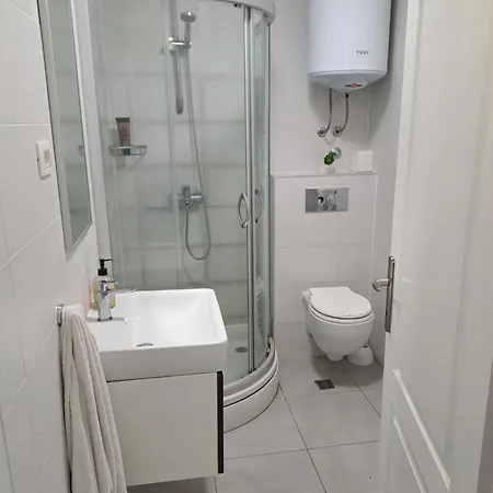 Tower View Apartman *